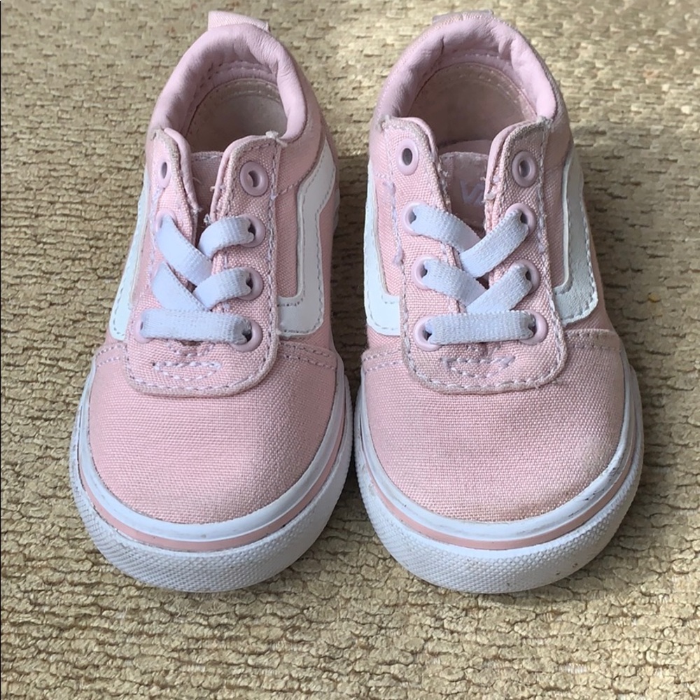 Baby shoes